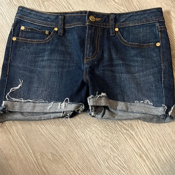 Jean shorts - Picture 1 of 3